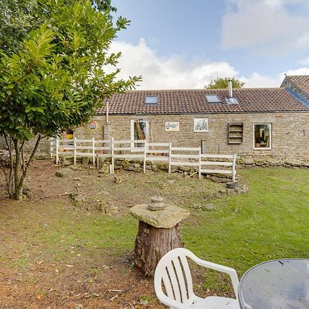 Family Country Cottage With A Private Valley View Scarborough Exterior foto